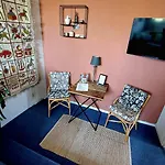 Carmen's In - Jaagweg 13 - - 15 Minuten Amsterdam Met De Bus Homestay