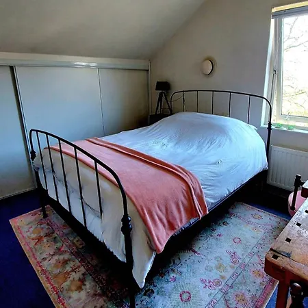 Homestay szállás Carmen's In - Jaagweg 13 - - 15 Minuten Amsterdam Met De Bus Ilpendam