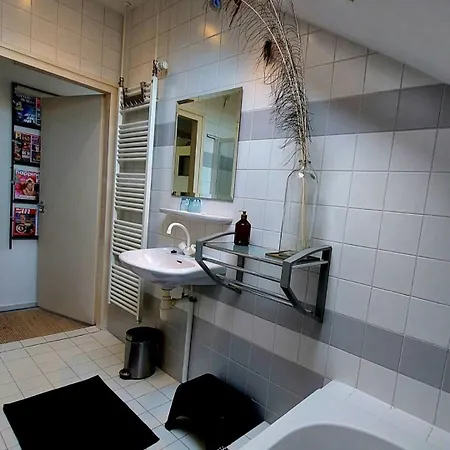 Carmen'S Stay In - Dichtbij Amsterdam- Jaagweg 13 - Ilpendam Quarto em Acomodações Particulares Ilpendam